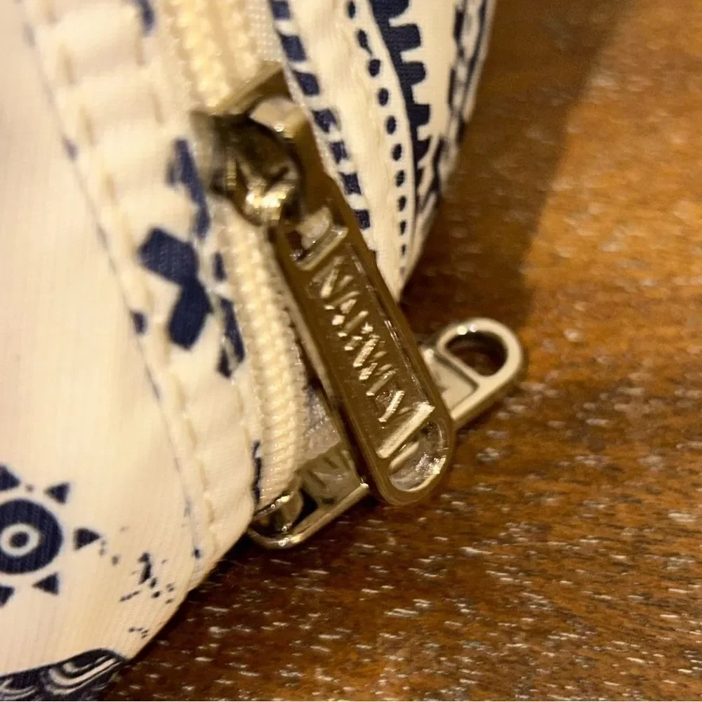 Norwey Zipper Closure Cosmetic Toiletry Travel Bag